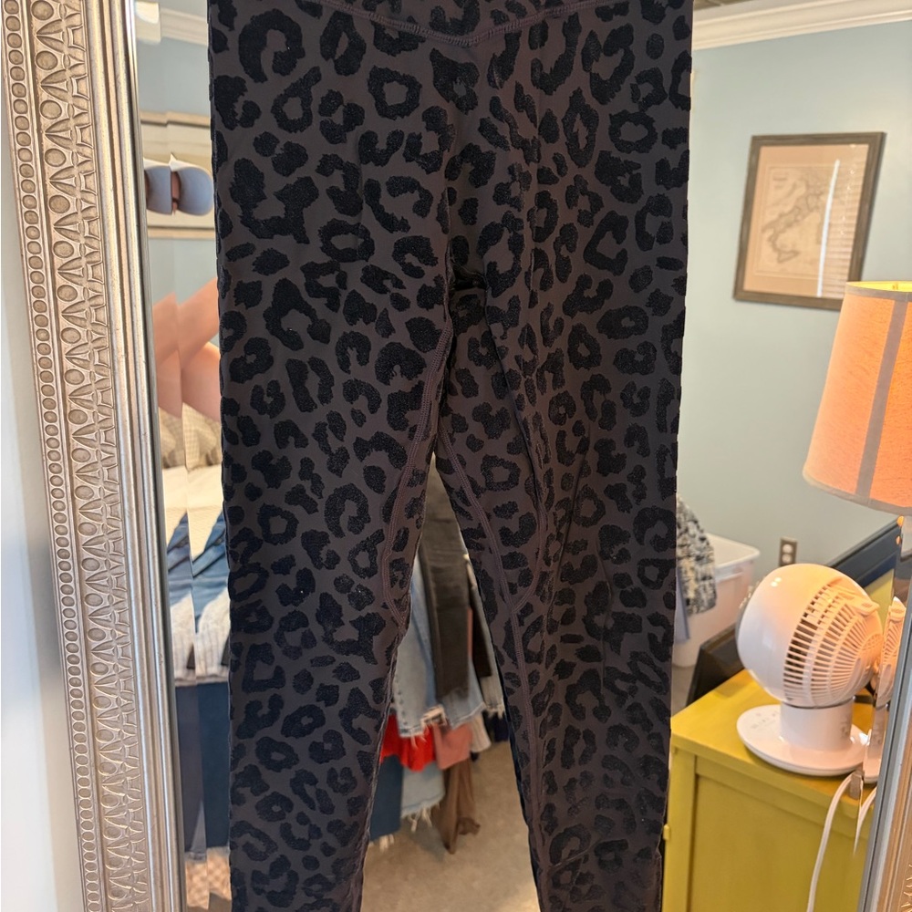 Vitality velvet-like Black Leopard Print Leggings